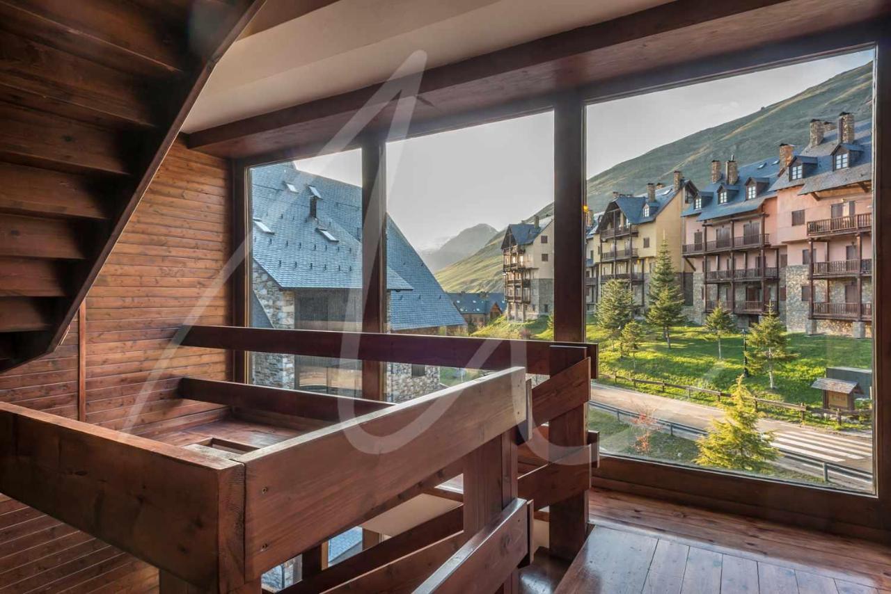 Nin De Beret By Seamount Rentals Baqueira Beret Exterior foto